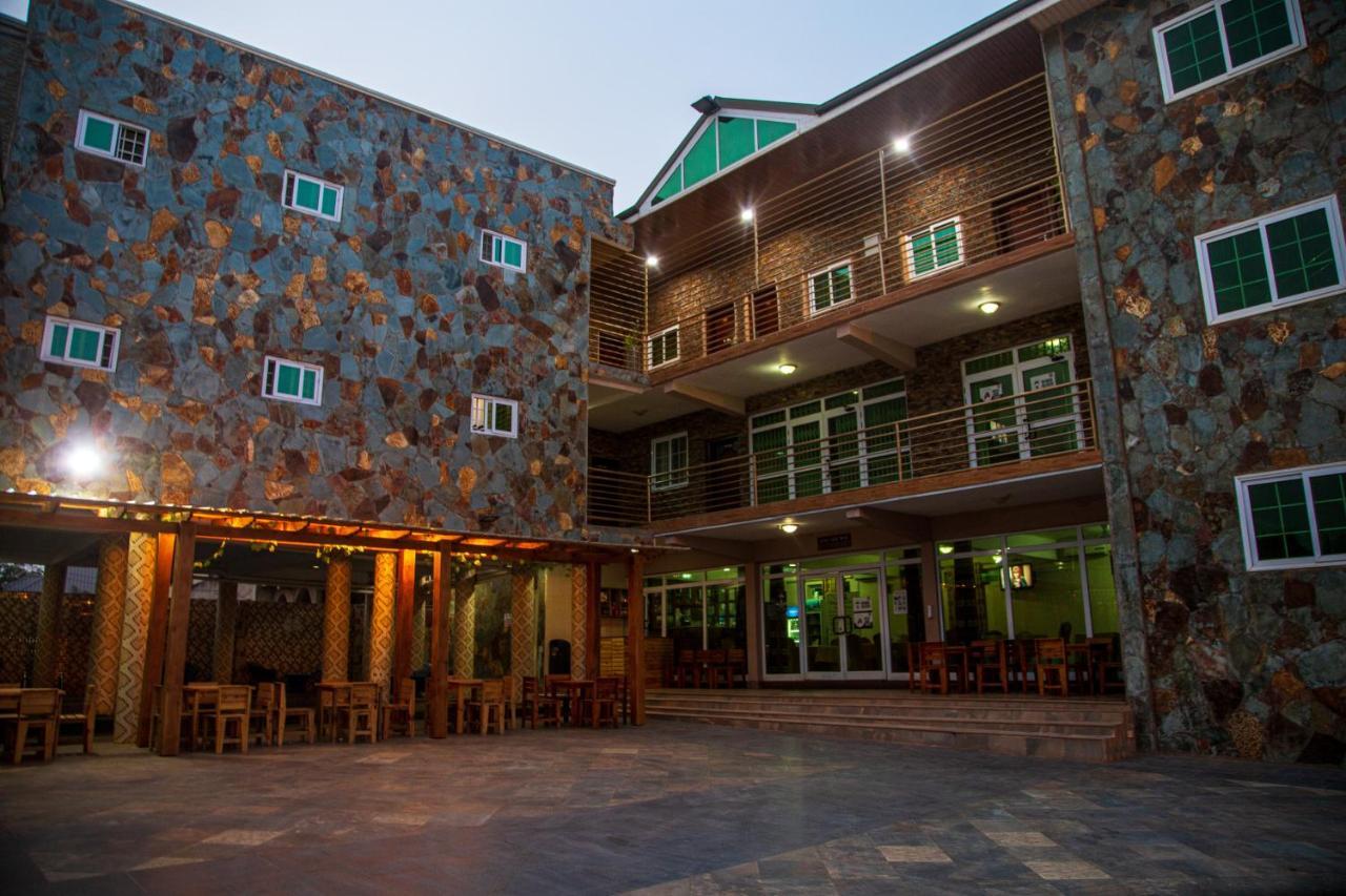 Grand Star Hotel North Legon Exterior foto