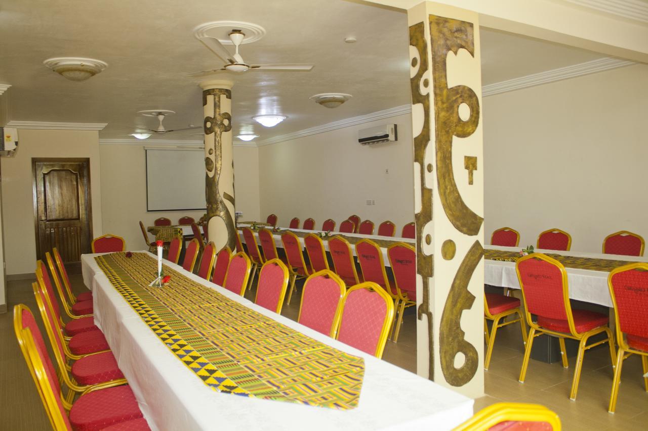 Grand Star Hotel North Legon Exterior foto