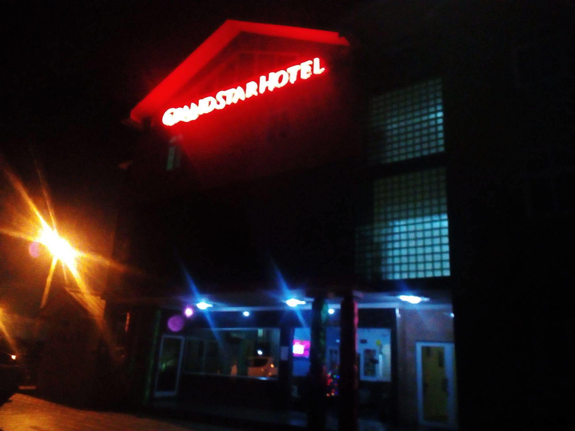 Grand Star Hotel North Legon Exterior foto